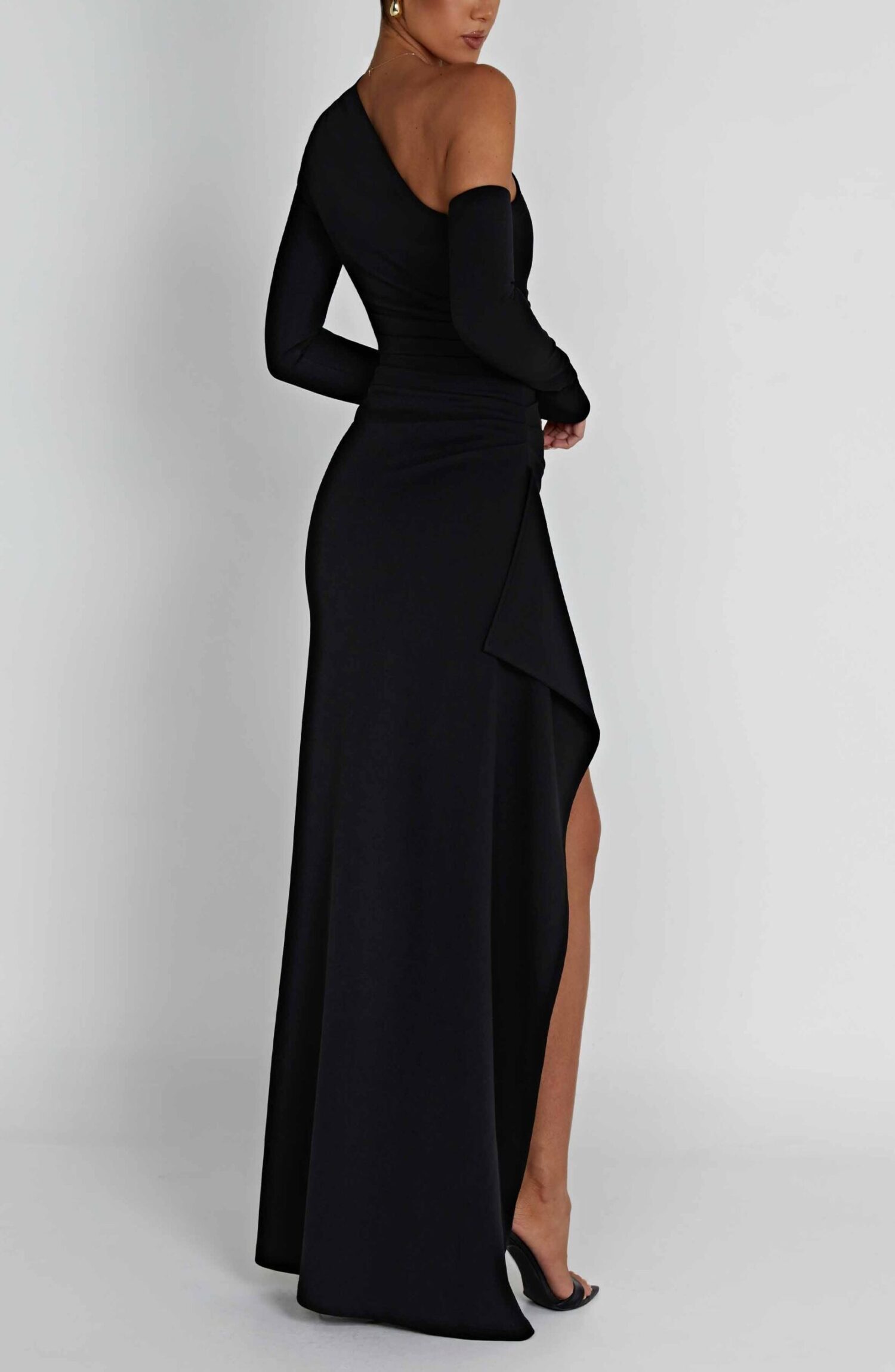 Abrielle Black One-Sleeve Maxi Dress with Thigh-High Split - Image 9