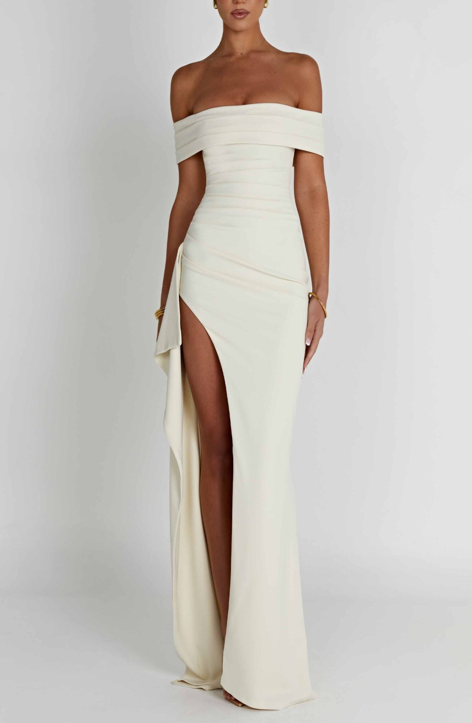 Elegant Ivory Bardot Maxi Dress with Thigh-High Split - Image 6