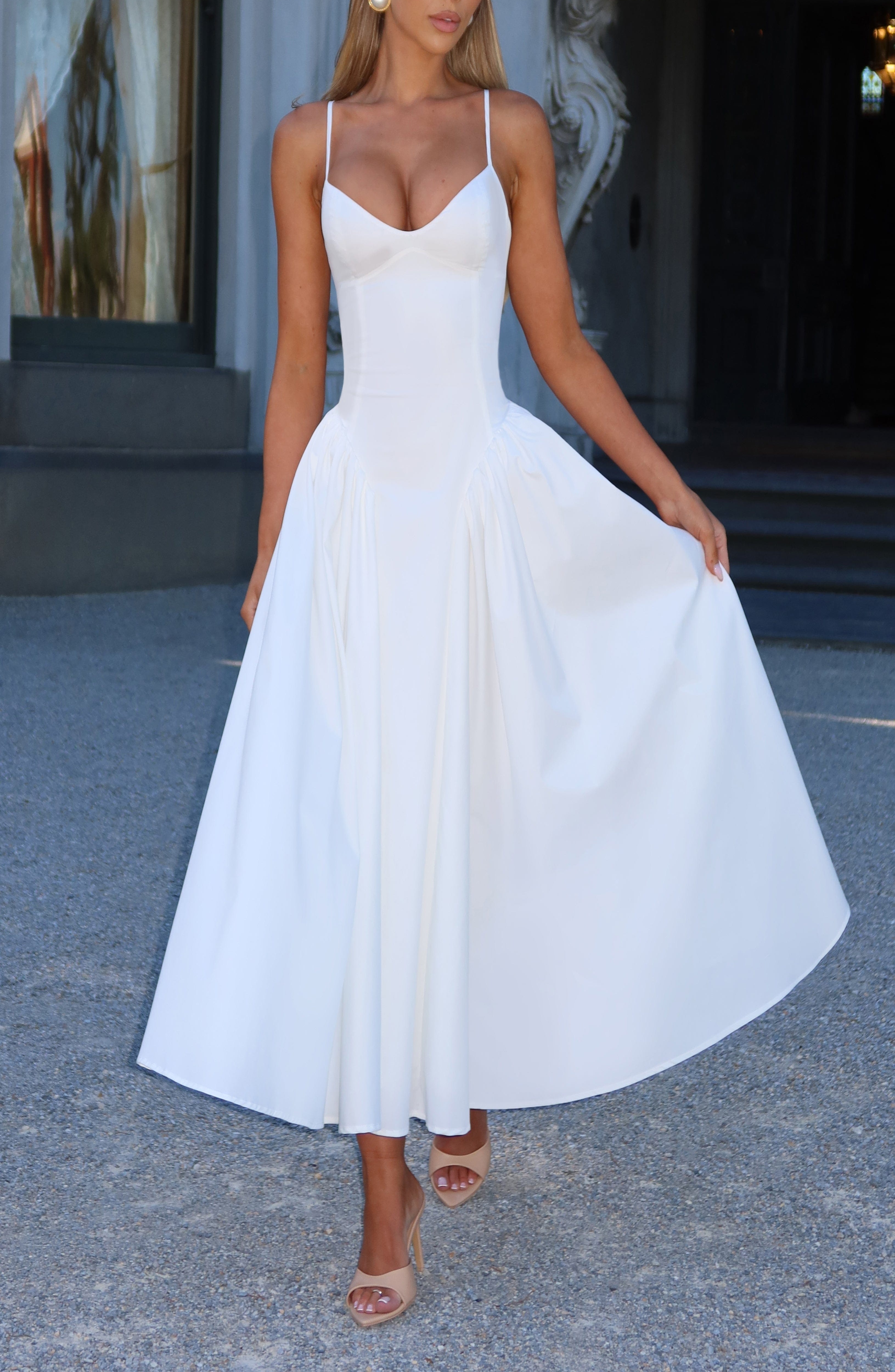 Ivory Sweetheart Lace-Up Midi Dress with Godet Panels - Image 3