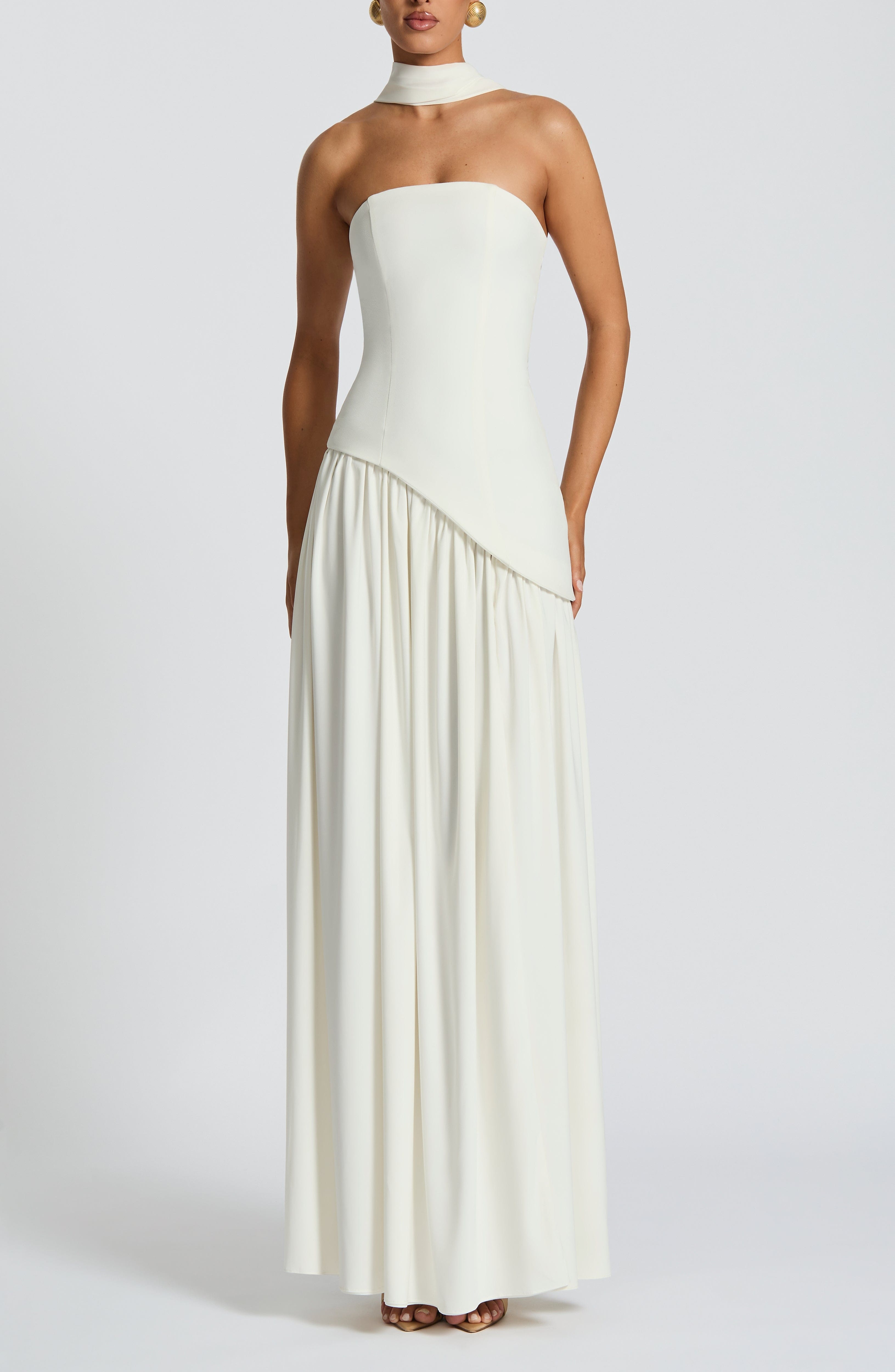 Maliyah Maxi Dress Ivory - Elegant Crepe & Chiffon Gown with Lace-Up Back - Image 4
